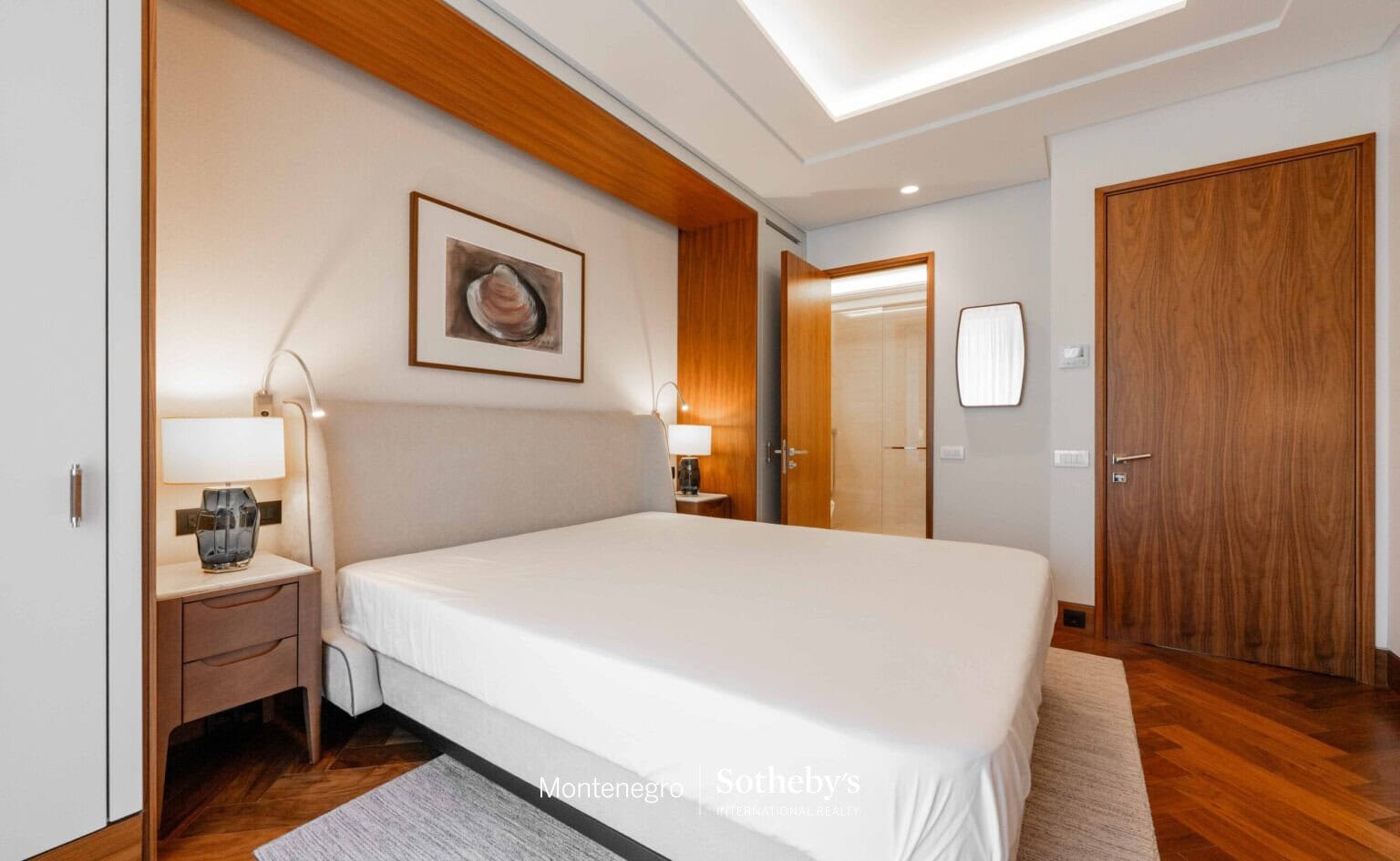 Luxury Two Bedroom Apartment Elena