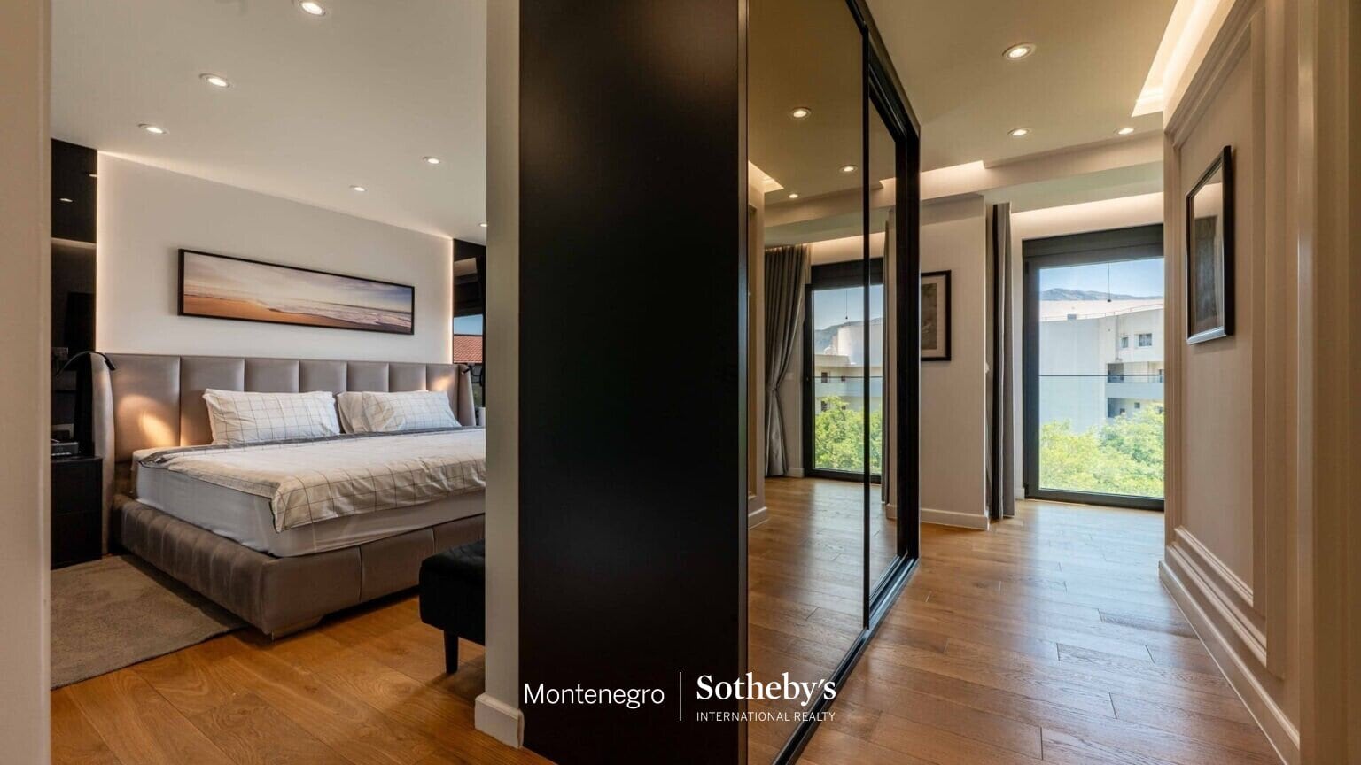Luxury Three bedroom Penthouse Becici