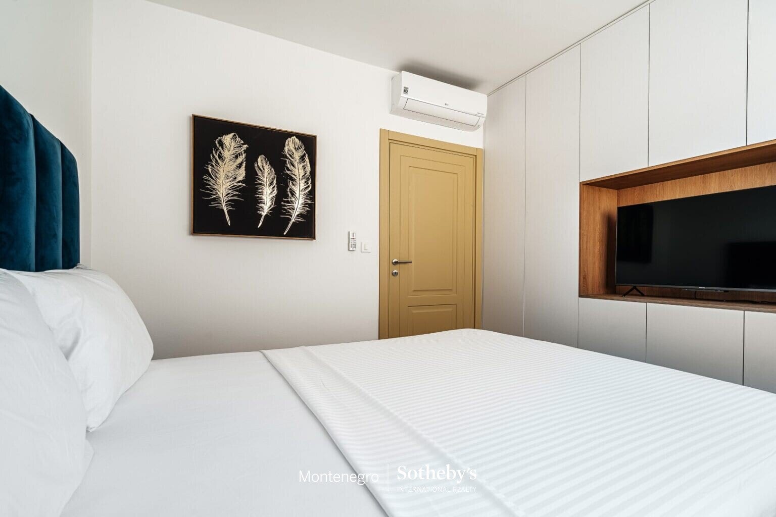 Three-bedroom apartment Tudorovici