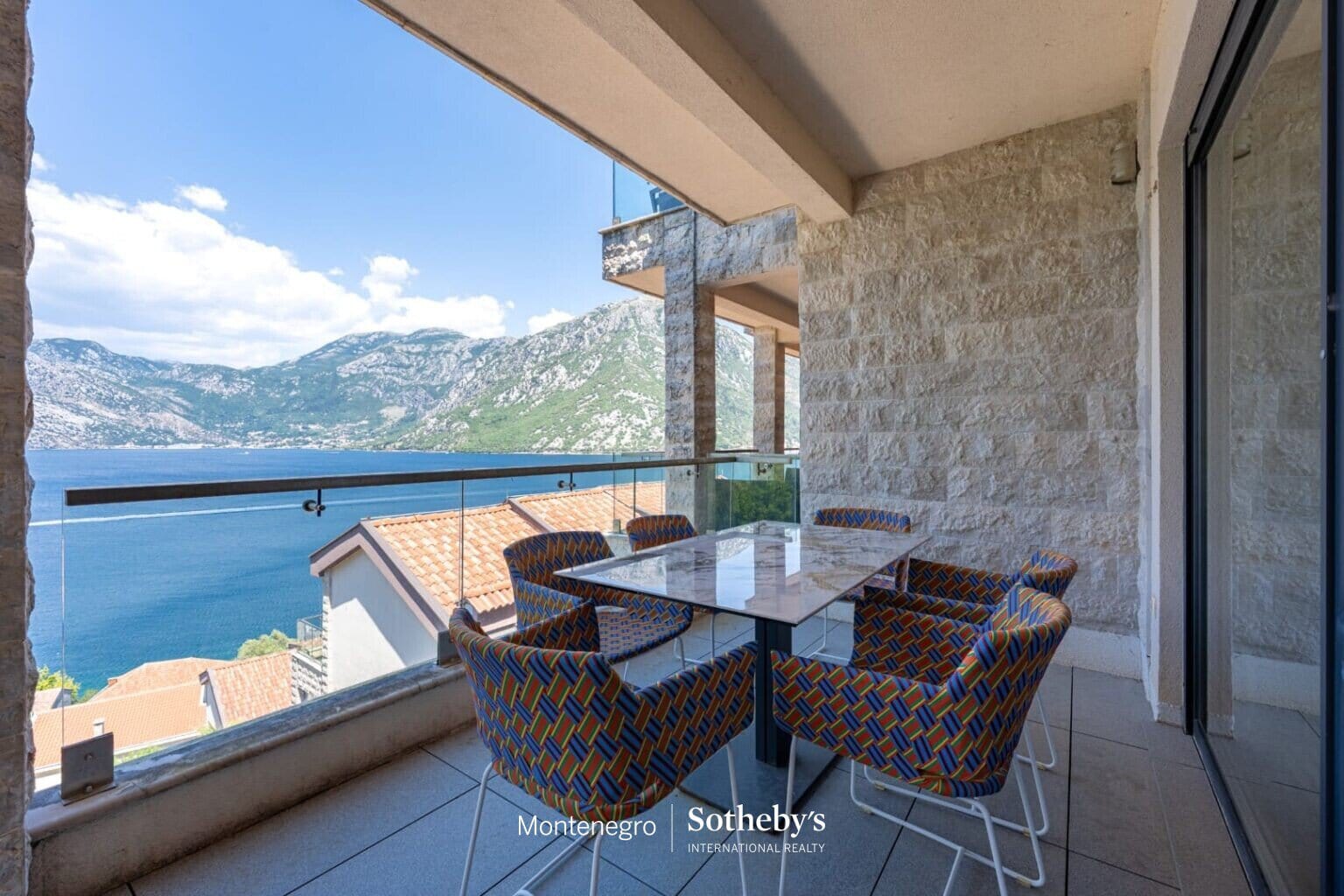 Kostanjica Three Bedroom Apartment
