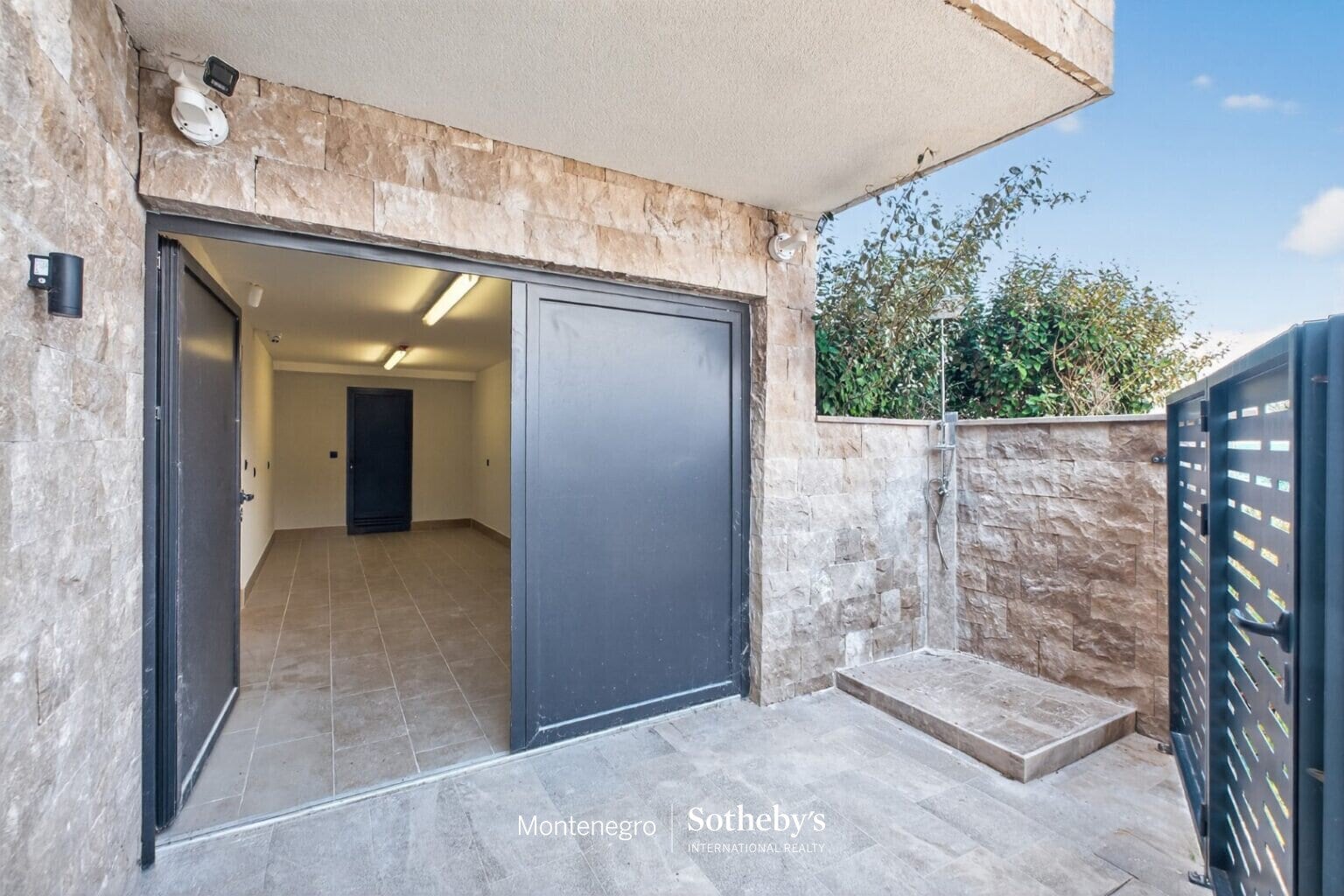 Waterfront contemporary villa, Krašići, Luštica