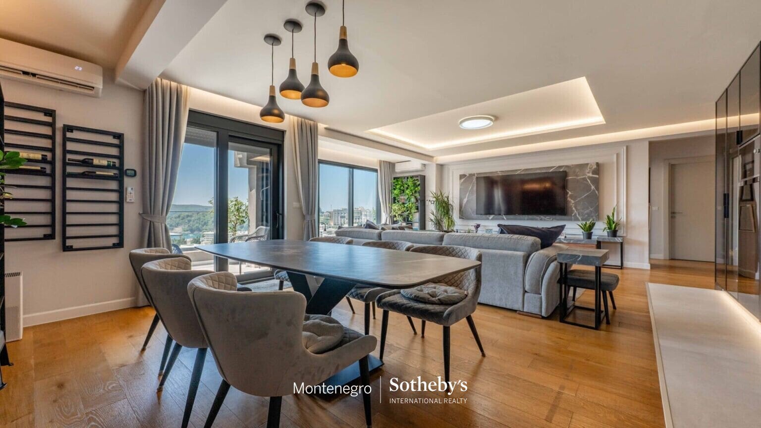 Luxury Three bedroom Penthouse Becici