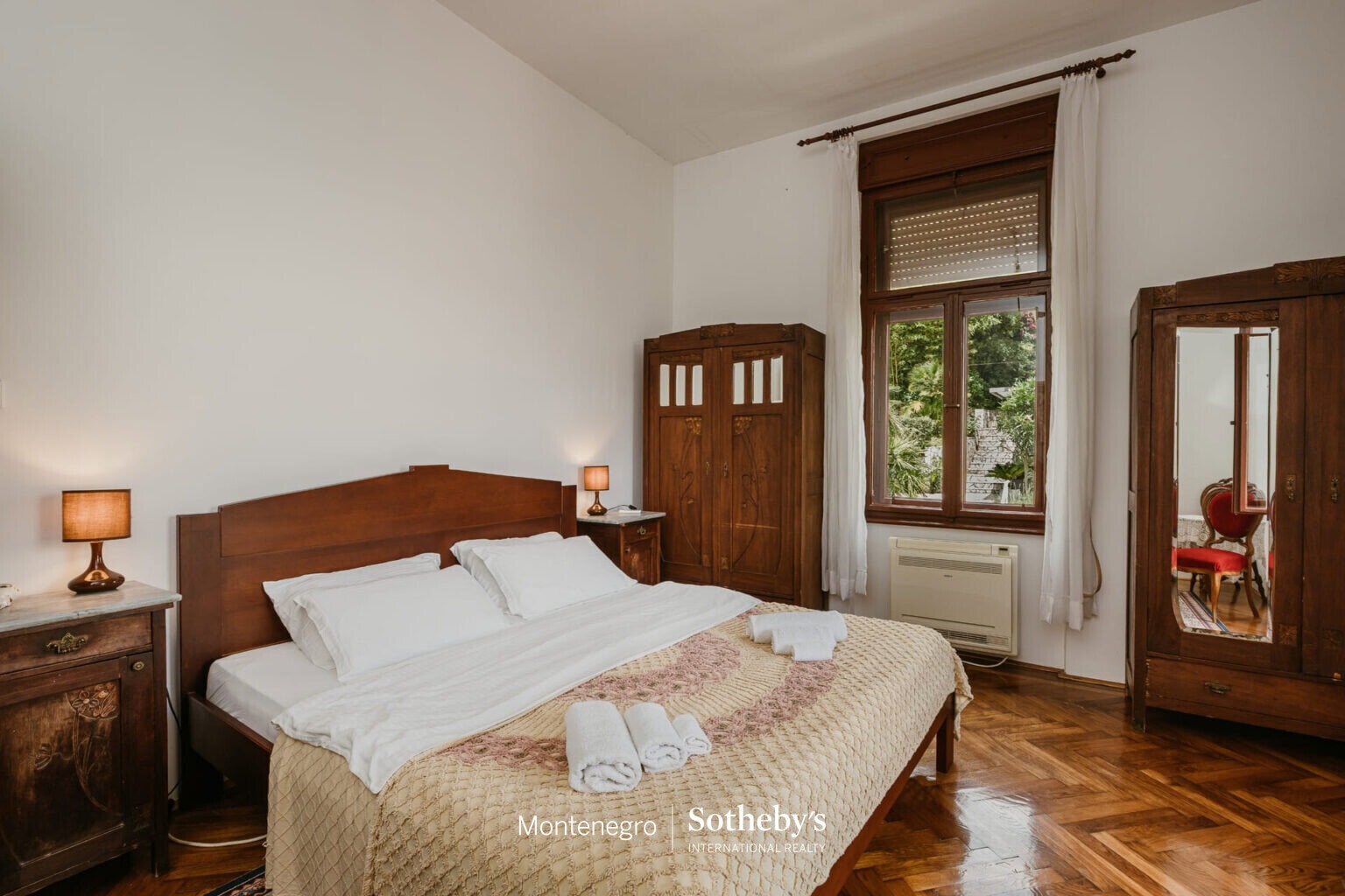 Authentic Villa Savina