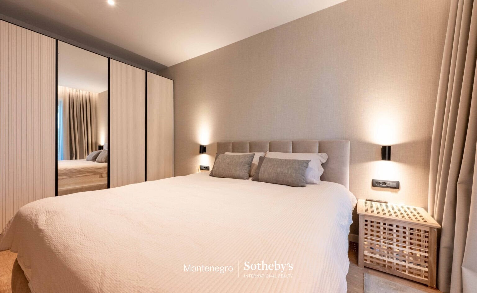 Thea One bedroom Apartment Boka Place