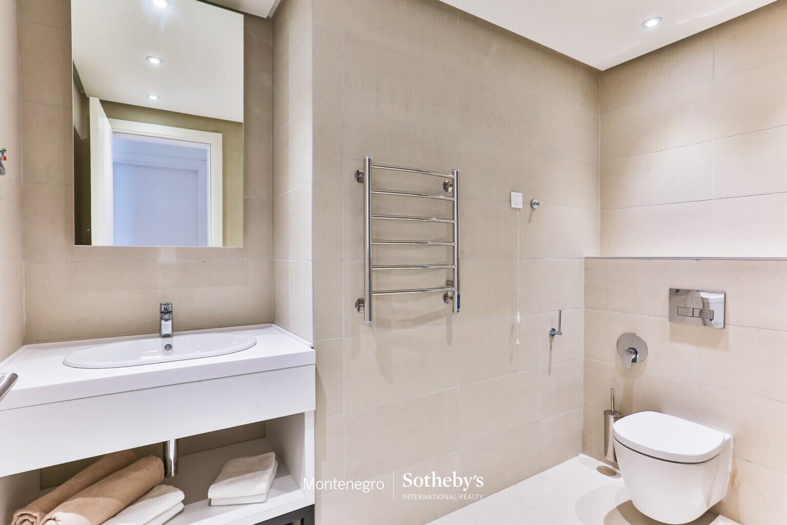 Waterfront Three-bedroom Apartment Rafailovici