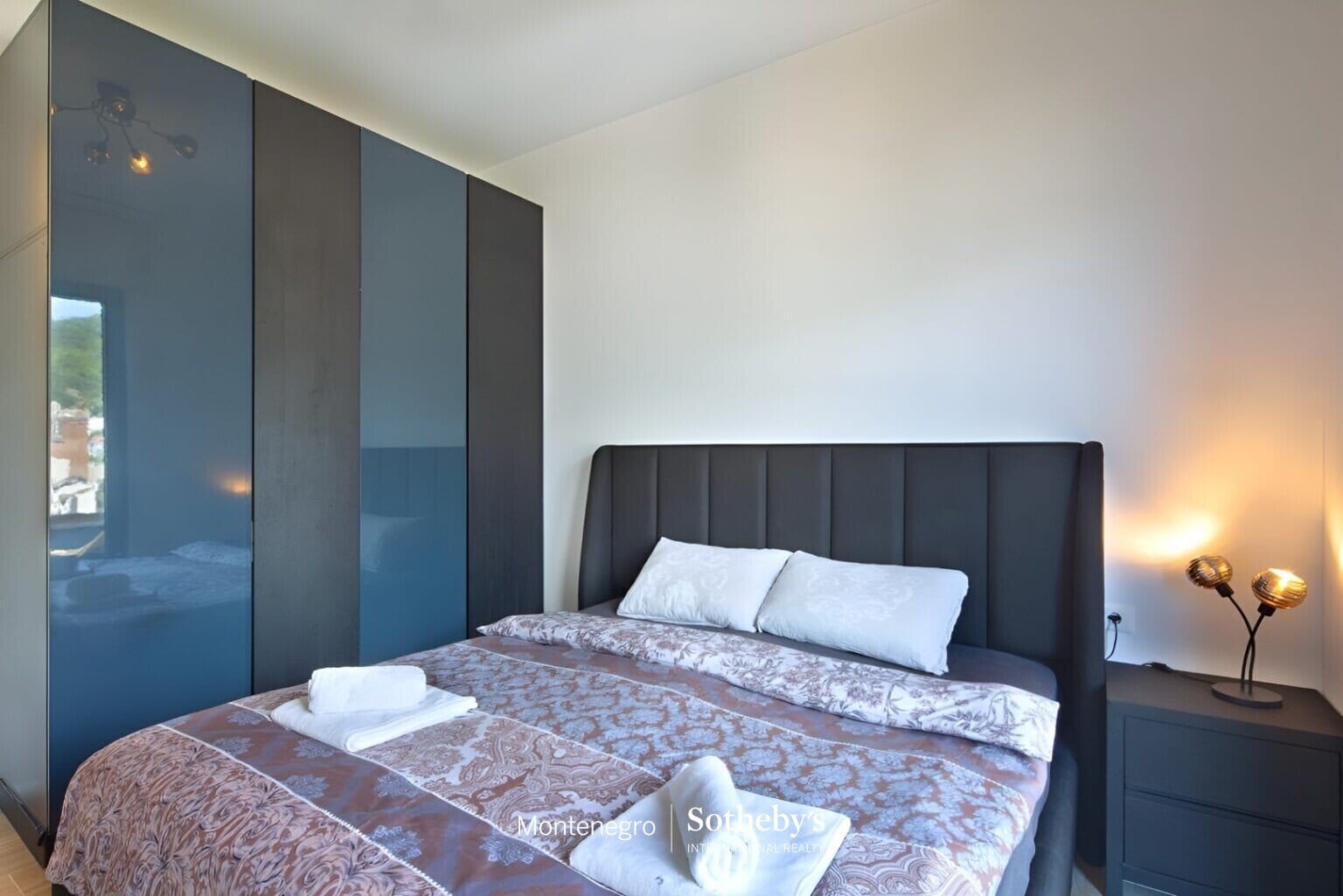 Penthouse apartment Gospostina