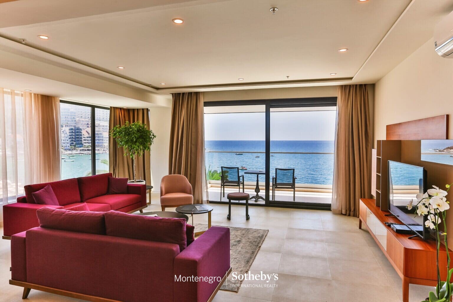 Waterfront Three-bedroom Apartment Rafailovici