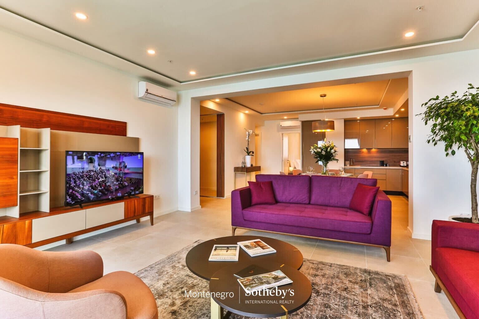 Waterfront Three-bedroom Apartment Rafailovici